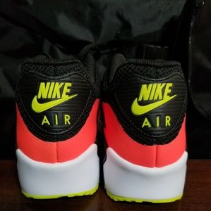 NIKE AIR MAX ULTRA 90 2.O